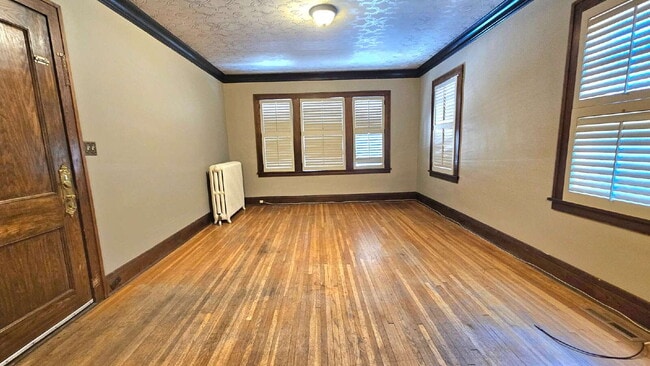 Building Photo - 2823 Portland Ave