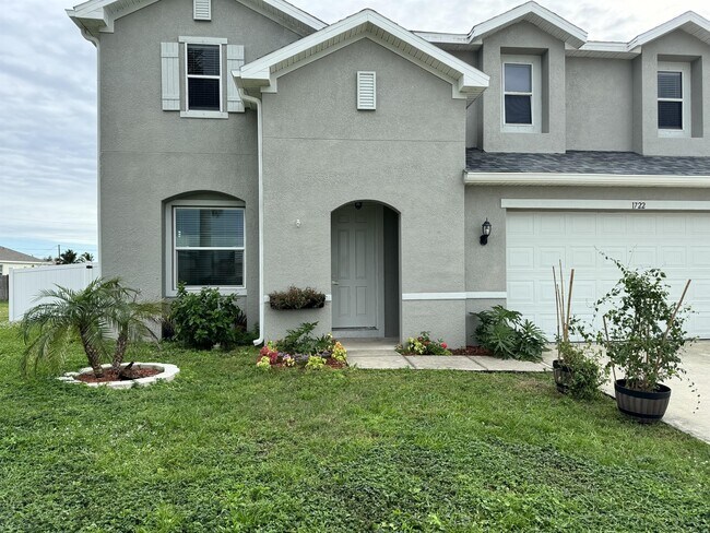 Building Photo - 1722 NW 5th St