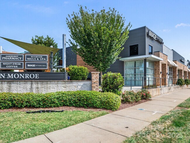 Building Photo - 2049 Birchside Dr