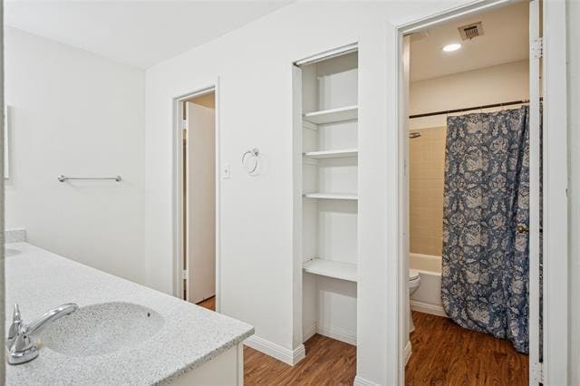 Building Photo - 5981 Arapaho Rd