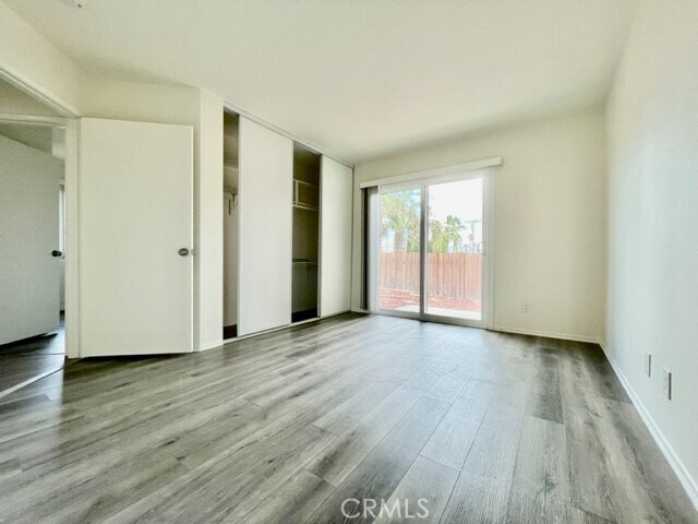 Building Photo - 79400 Ave 42