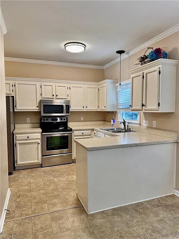 Building Photo - Earn Wealth While Leasing - Like a Homeown...
