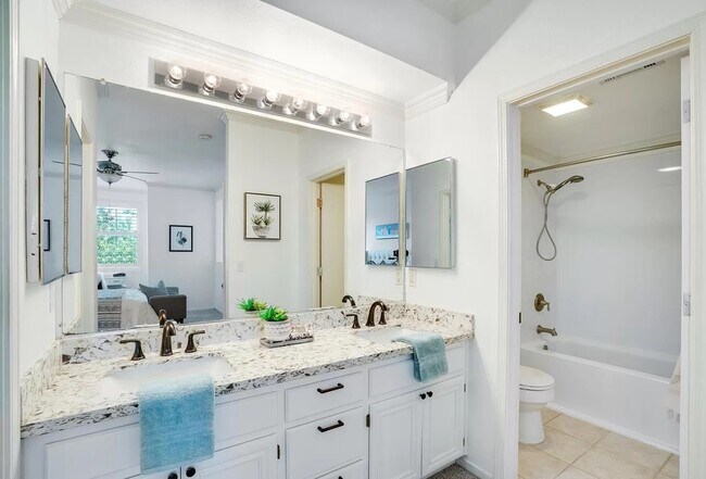 Building Photo - Secure, Clean & Ready