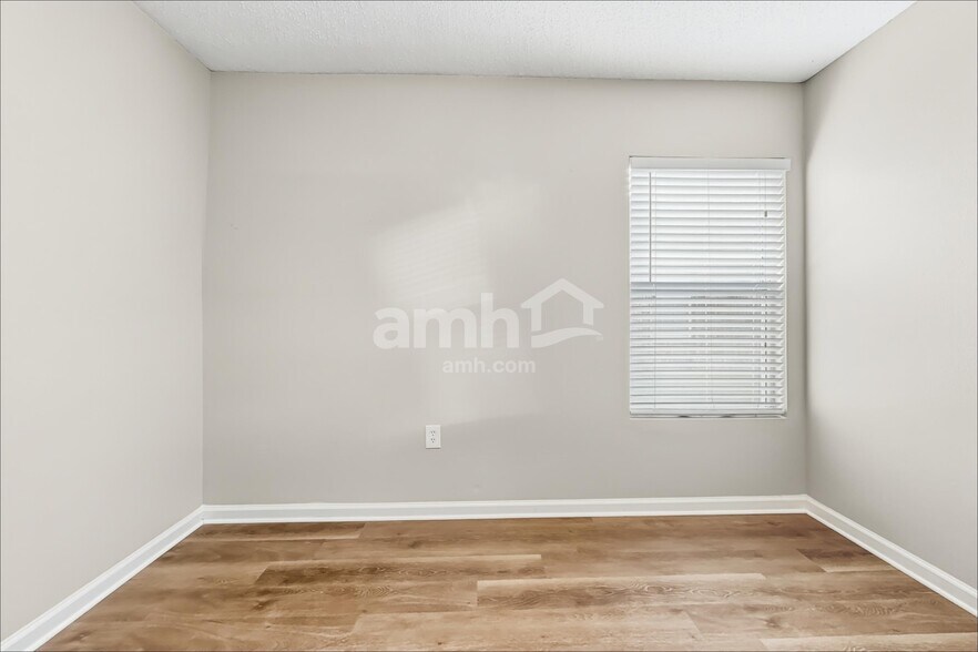 Building Photo - 2842 Taylor Hill Dr