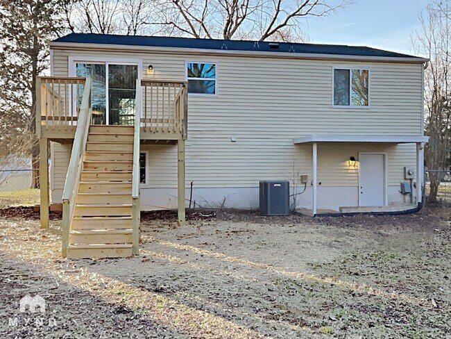 Building Photo - 7412 Highbury Ln