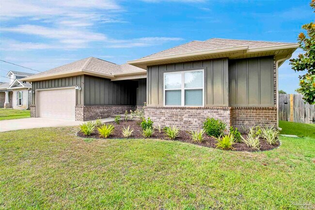 Building Photo - 1307 Little Duck Cir