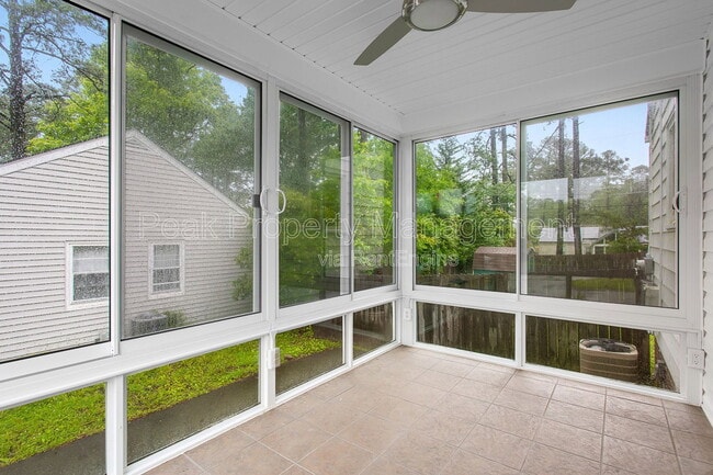 Building Photo - 8514 Wetherly Dr