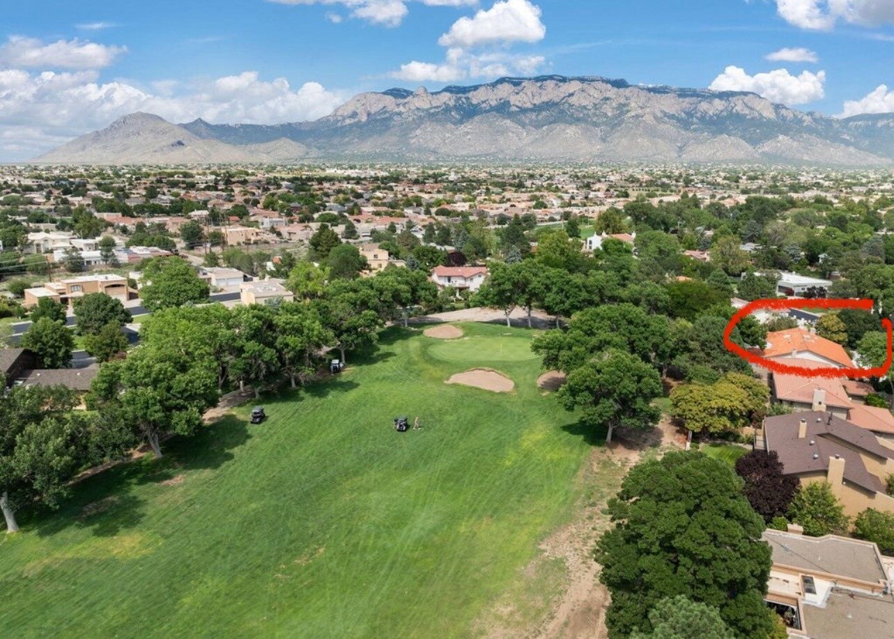 Building Photo - 9705 Pebble Beach Dr NE