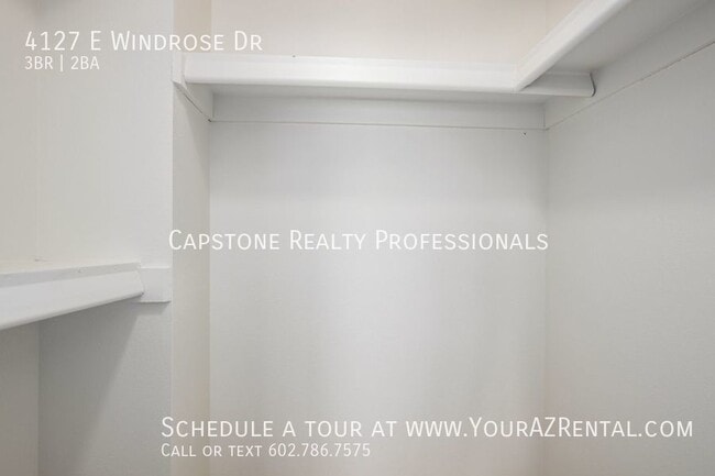 Building Photo - 4127 E Windrose Dr