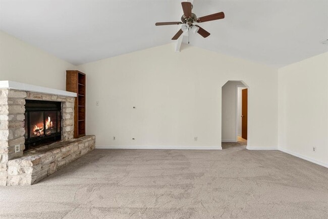 Building Photo - 9816 Teasdale Terrace