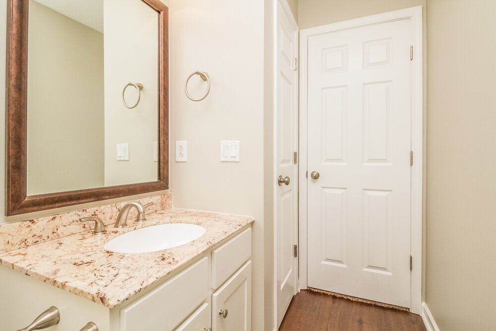 Building Photo - 2300 Crescent Valley Pl