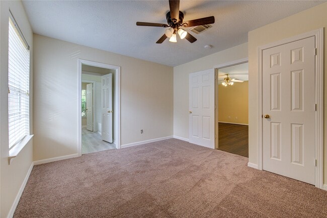 Building Photo - 1807 Garden Terrace Dr