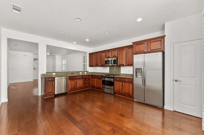 Building Photo - 9876 Sunderland Way