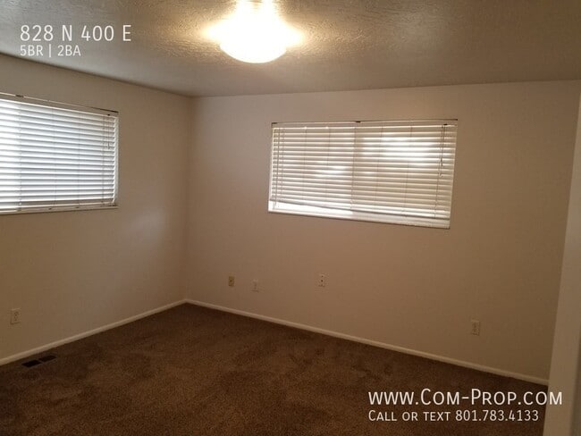 Building Photo - 828 400 E