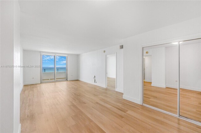 Building Photo - 5555 Collins Ave