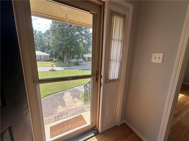 Building Photo - 6750 Browder Dr