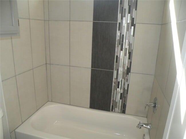 Building Photo - 5008 Cana Cove