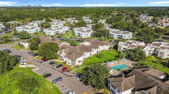 Building Photo - 3960 Southpointe Dr