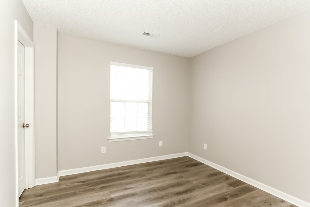 Building Photo - 6116 Red Clover Ln