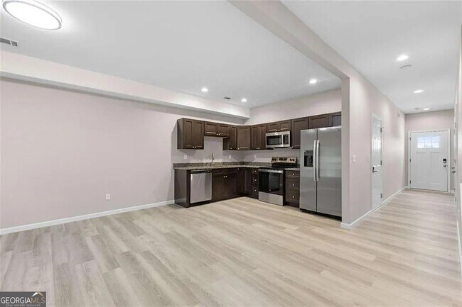 Building Photo - 20 Breanna Way