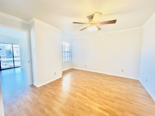 Building Photo - 2750 Holly Hall St