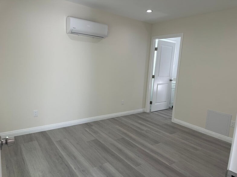 Building Photo - 8153 San Juan Ave