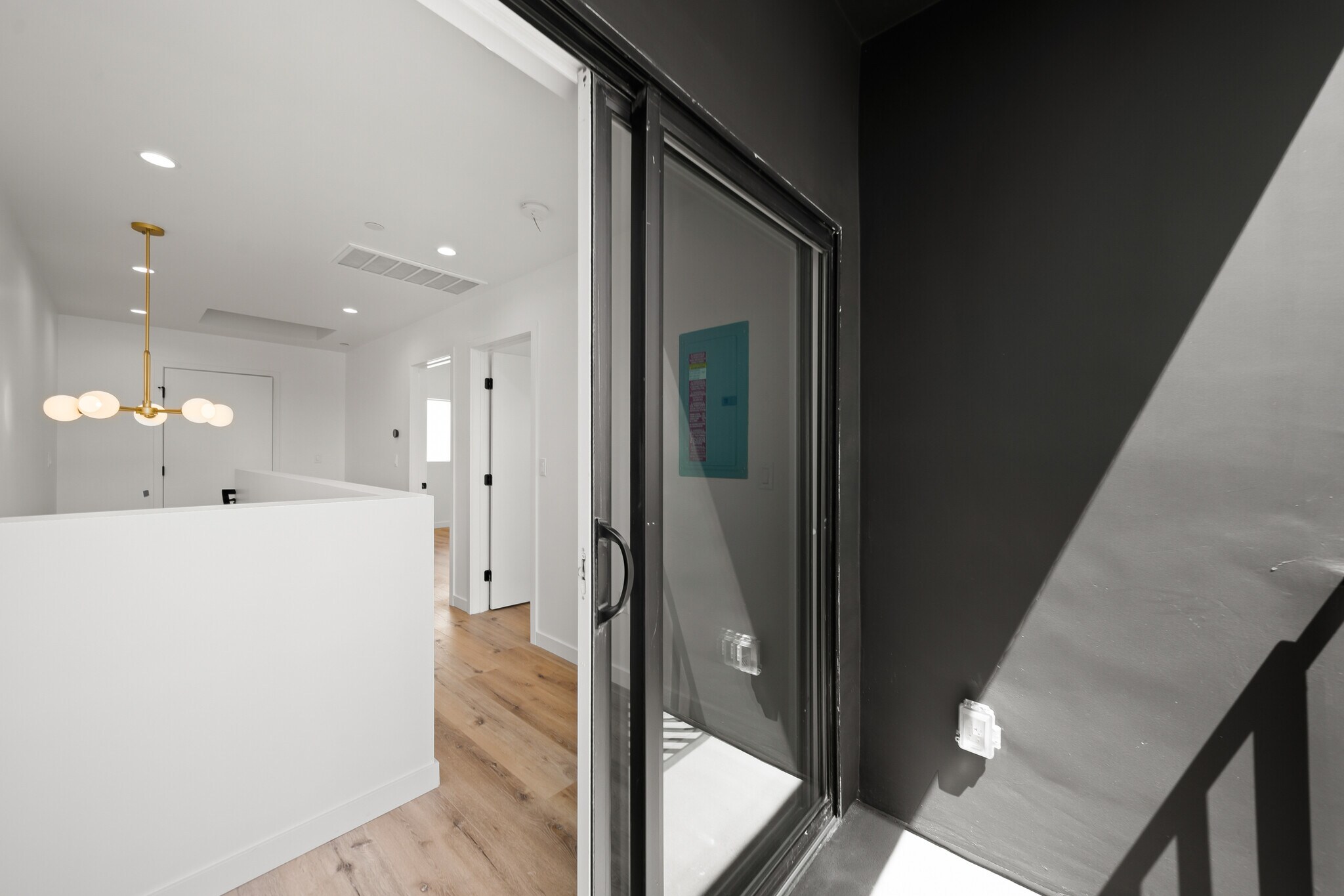 Building Photo - 6049 Craner Ave