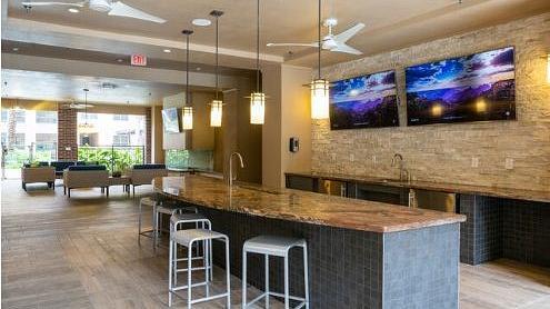 Building Photo - 13411 Briar Forest Dr