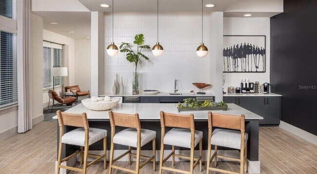 Building Photo - 1320 Caprice Dr