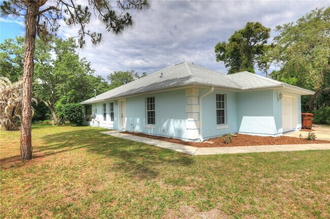 Building Photo - 11187 Airport Dr