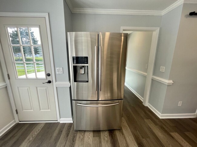 Building Photo - Gorgeous One of a Kind Home! - Available Now!