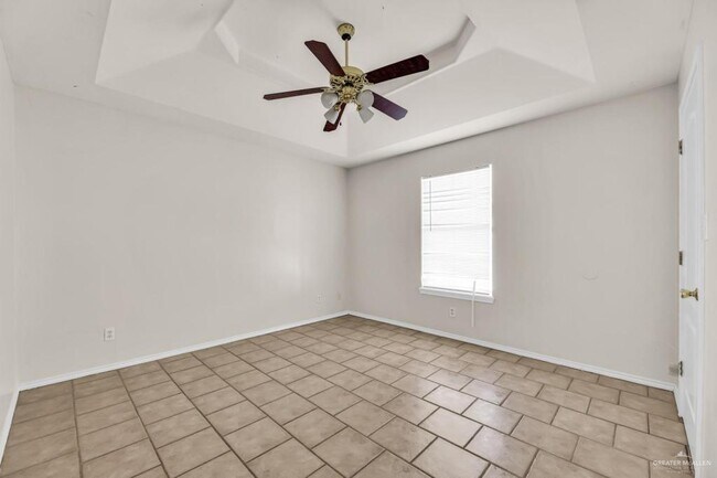 Building Photo - 13 Agua Fina Ave
