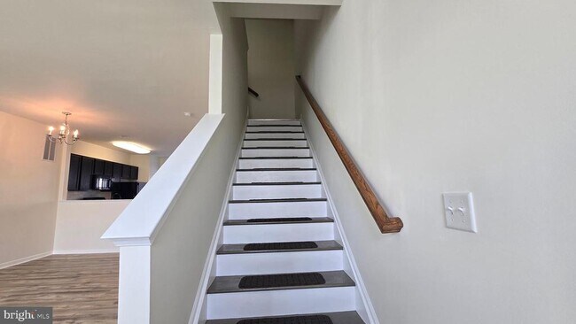 Building Photo - 47 Tyndall Trl