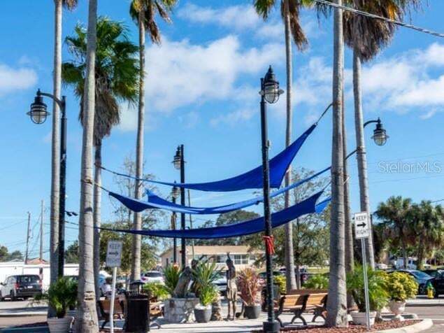 Building Photo - 103 W Park St