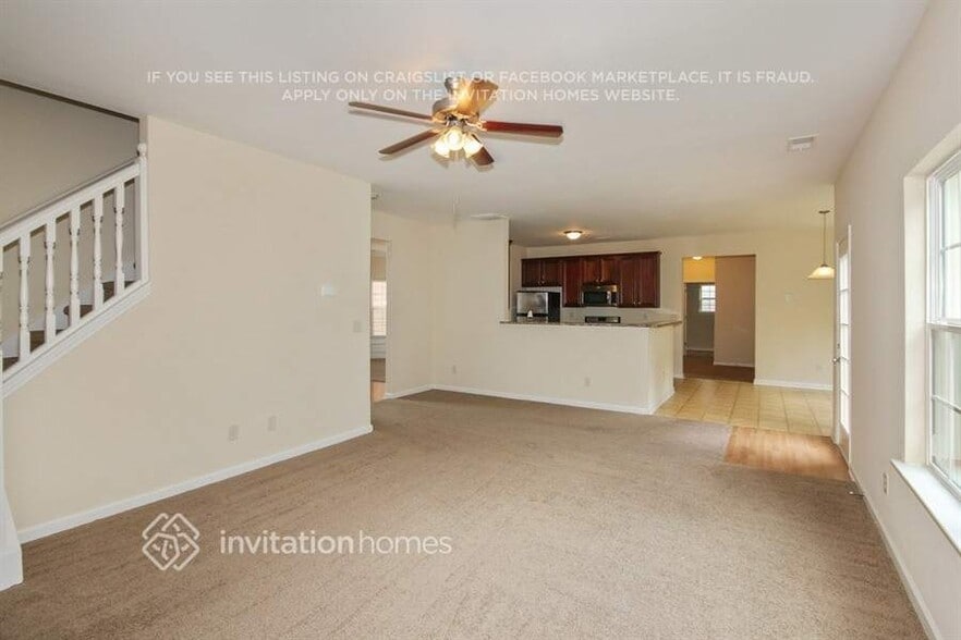 Building Photo - 1592 Ewing Farm Dr