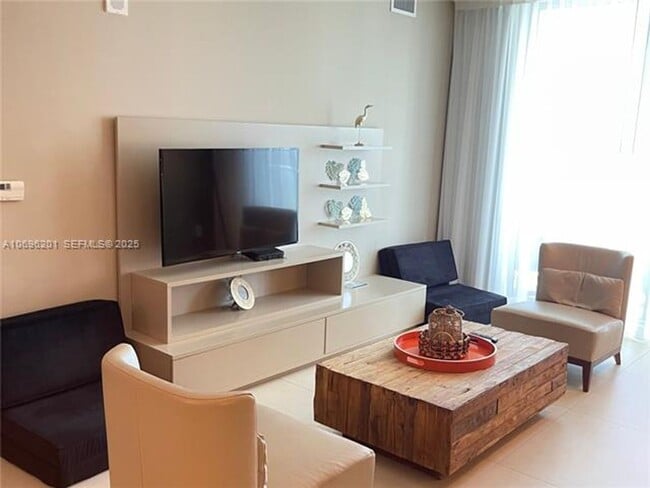 Building Photo - 4111 S Ocean Dr