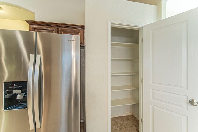 Building Photo - 8036 Branch Hollow Trail