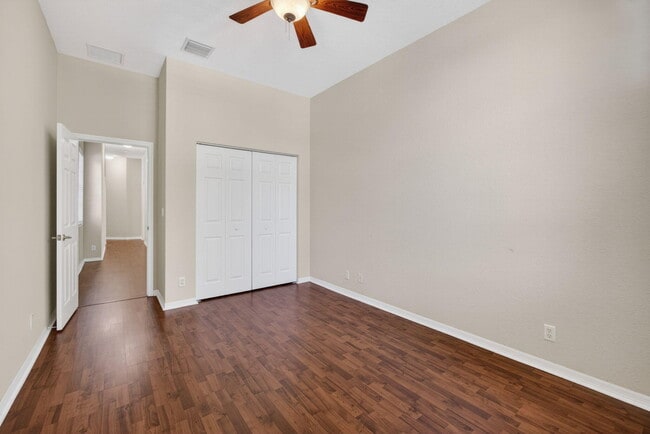 Building Photo - 4991 Bonsai Cir