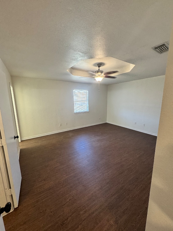 Building Photo - 1223 James Ave