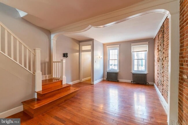 Primary Photo - 1508 S 4th St