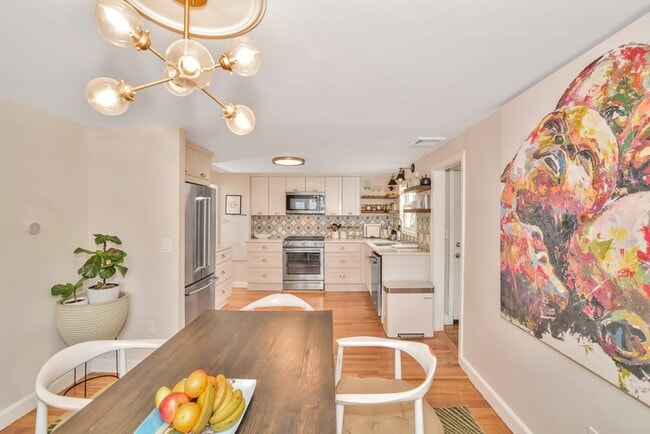 Building Photo - 15 Union Ave