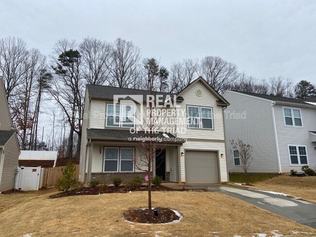 Building Photo - 5013 Red Poll Dr