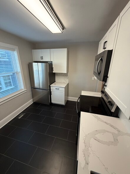 Building Photo - 2544 Williams Ave