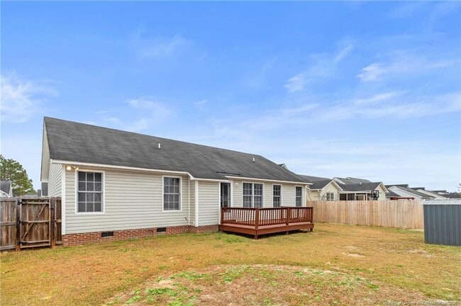 Building Photo - 3022 Burton Dr