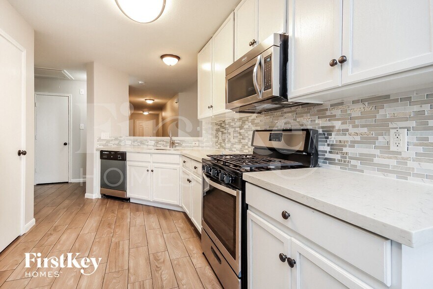 Building Photo - 8607 Sorrel Meadows Dr