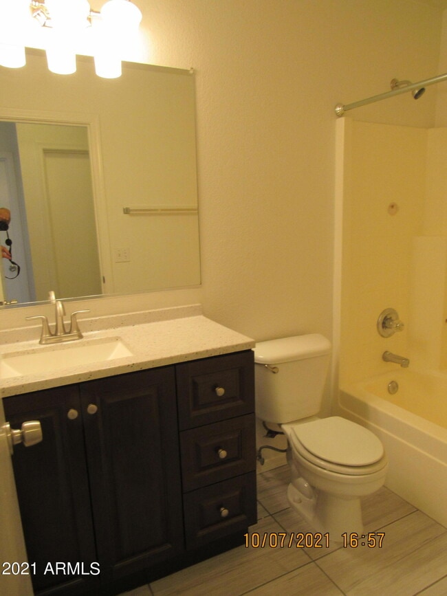 Building Photo - 2311 E Hazeltine Way