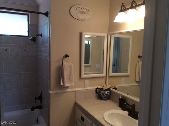 Building Photo - 2909 Crystal Bay Dr