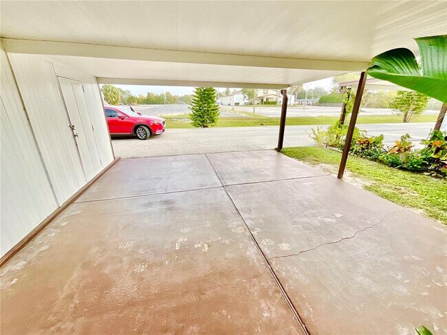 Building Photo - 6401 Drexel Dr