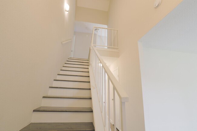 Building Photo - 2825 Hickory Limb Ct