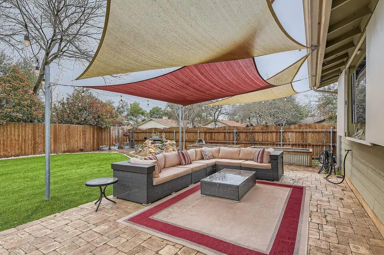 Building Photo - 11519 Fast Horse Dr